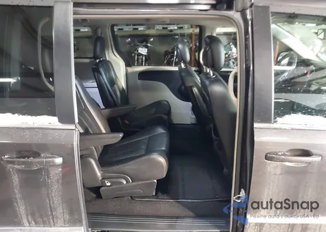 2016 Chrysler Town & Country Touring from USA, damaged, VIN 2C4RC1BG9GR291547